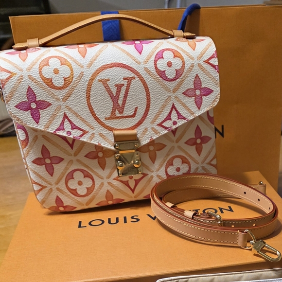 Louis Vuitton Handbags - Louis Vuitton 2024 By The Pool Metis Coral